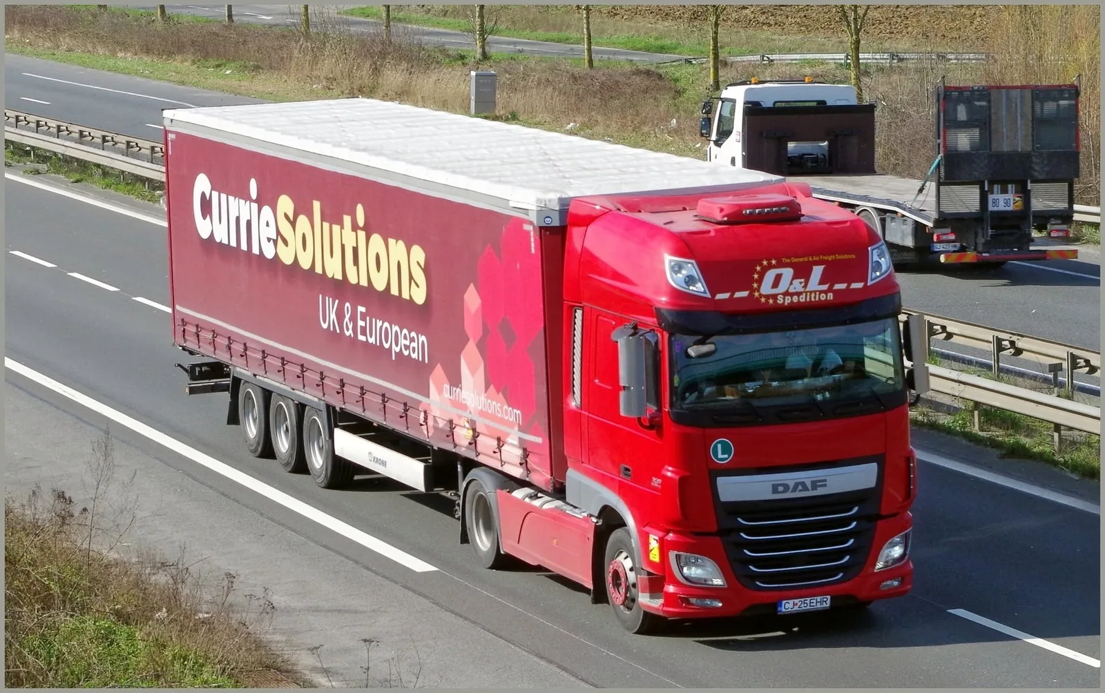 DAF O&L, transport internațional UK și European
